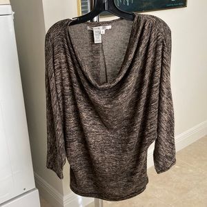 MAX STUDIO size medium in women’s.